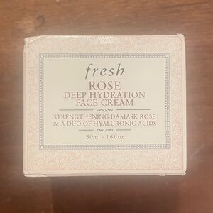 Fresh Rose Deep Hydration Face Cream